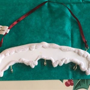 Ganz Porcelain Ornament Holder for 3 Ornaments
